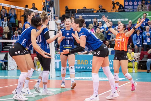 Pauline Martin Allianz MTV Stuttgart, 11 , center and team Cheers, joy, cry of joy GER, Allianz MTV Stuttgart Skurios Volleys Borken, Volleyball Bundesliga, VBL, season 2025 2026, 20 01 2026 GER, Allianz MTV Stuttgart Skurios Volleys Borken, Volleyball Bundesliga, VBL, season 2025 2026, 20 01 2026 Stuttgart Copyright: xSandyxDinkelackerx EP_SDR