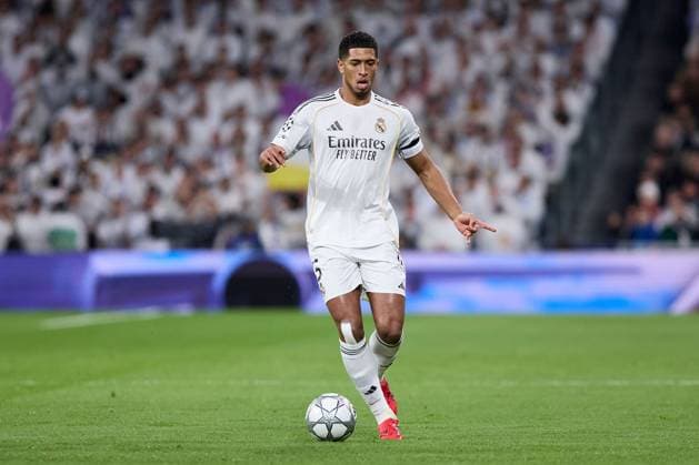 Jude Bellingham of Real Madrid CF Real Madrid v AS Monaco, UEFA Champions League, Group Stage, Football, Estadio Bernabeu, Madrid, Spain - 20 Jan 2026Madrid Estadio Bernabeu Spain EDITORIAL USE ONLY No use with unauthorised audio, video, data, fixture lists, club league logos or live services. Online in-match use limited to 120 images, no video emulation. No use in betting, games or single club league player publications. Copyright: xRubenxAlbarran Shutterstockx 16374322v