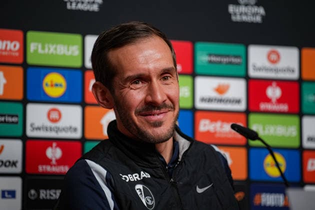 Soccer, Bundesliga, Men, Freiburg Europa Park Stadion, Sport, Europa Park Stadion, Press Conference, Europa League match, Maccabi Tel aviv, Julian Schuster SC Freiburg, Coach Freiburg Europa Park Stadion Baden Württemberg Germany Copyright: xFINLEYxMÖRCHx