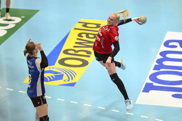 Johanna, Reichert Rueckraum, Thueringer HC, 29 , Nieke, Kuehne Rueckraum Links, HSG Blomberg Lippe, 9 GER, Thuringia, Thueringer HC vs HSG Blomberg Lippe, Alsco Handball Bundesliga Frauen, 1 Handballbundesliga Frauen, Handball, 14 Matchday, Season 2025 2026, 21 01 2026 GER, Thuringia, Thueringer HC vs HSG Blomberg Lippe, Alsco Handball Bundesliga Frauen, 1 Handballbundesliga Frauen, Handball, 14 Matchday, Season 2025 2026, 21 01 2026 Bad Langensalza Copyright: xEibner-Pressefoto MartinxHerbstx EP_MHT