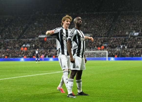 Yoane Wisse of Newcastle United celebrates scoring their first goal Newcastle United v PSV Eindhoven, UEFA Champions League, Group Stage, Football, St James Park, Newcastle, UK - 21 Jan 2026Newcastle St James Park United Kingdom EDITORIAL USE ONLY No use with unauthorised audio, video, data, fixture lists, club league logos or live services. Online in-match use limited to 120 images, no video emulation. No use in betting, games or single club league player publications. Copyright: xRichardxLee Shutterstockx 16348359ae
