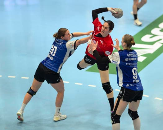 Maxi, Muehlner Kreislaeufer, HSG Blomberg Lippe, 10 , Kelly Rosa Thueringer HC, 77 , Nieke, Kuehne Rueckraum Links, HSG Blomberg Lippe, 9 GER, Thuringia, Thueringer HC vs HSG Blomberg Lippe, Alsco Handball Bundesliga Frauen, 1 Handballbundesliga Frauen, Handball, Matchday 14, Season 2025 2026, 21 01 2026 GER, Thuringia, Thueringer HC vs HSG Blomberg Lippe, Alsco Handball Bundesliga Frauen, 1 Handballbundesliga Frauen, Handball, Matchday 14, Season 2025 2026, 21 01 2026 Bad Langensalza Copyright: xEibner-Pressefoto MartinxHerbstx EP_MHT