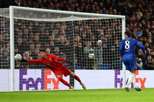 Enzo Fernandez of Chelsea scores a goal that is disallowed Chelsea v Pafos, UEFA Champions League, Group Stage, Football, Stamford Bridge, London, UK - 21 Jan 2026London Stamford Bridge United Kingdom EDITORIAL USE ONLY No use with unauthorised audio, video, data, fixture lists, club league logos or live services. Online in-match use limited to 120 images, no video emulation. No use in betting, games or single club league player publications. Copyright: xSimonxDael Shutterstockx 16348356v