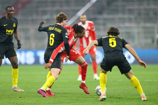 Michael Olise FC Bayern Muenchen, 17 with Kevin Mac Allister Royale Union Saint Gilloise, 05 and Kamiel Van de Perre Royale Union Saint Gilloise, 06 , GER, FC Bayern Muenchen vs Royale Union Saint Gilloise, Football, UEFA Champions League, League Phase, Matchday 7, 2025 2026 Season, 21 01 2026, GER, FC Bayern Muenchen vs Royale Union Saint Gilloise, Football, UEFA Champions League, League Phase, Matchday 7, 2025 2026 Season, 21 01 2026 Muenchen Copyright: xEibner-Pressefoto JennixMaulx EP_JML