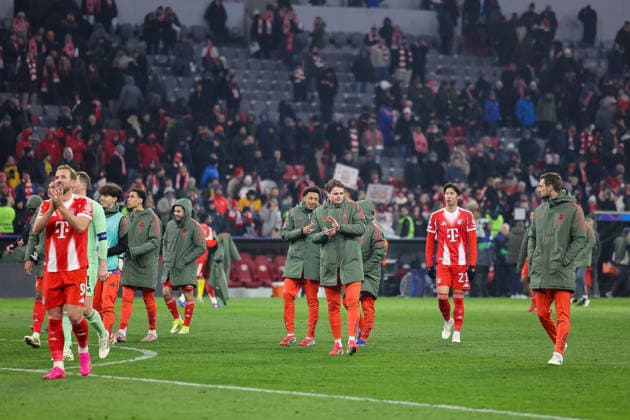 The players of FC Bayern Muenchen after the match, Harry Kane FC Bayern Muenchen, 09 with Manuel Neuer FC Bayern Muenchen, 01 and Jamal Musiala FC Bayern Muenchen, 10 , with Raphael Guerreiro FC Bayern Muenchen, 22 and Cassiano Kiala FC Bayern Muenchen, 30 and Jonas Urbig FC Bayern Muenchen, 40 , with Hiroki Ito FC Bayern Muenchen, 21 and Sven Ulreich FC Bayern Muenchen, 26 , GER, FC Bayern Muenchen vs Royale Union Saint Gilloise, Football, UEFA Champions League, League Phase, Matchday 7, Season 2025 2026, 21 01 2026, GER, FC Bayern Muenchen vs Royale Union Saint Gilloise, Football, UEFA Champions League, League Phase, Matchday 7, Season 2025 2026, 21 01 2026 Muenchen Copyright: xEibner-Pressefoto JennixMaulx EP_JML