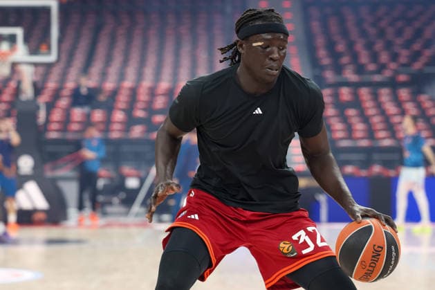 Wenyen Gabriel FC Bayern Basketball, 32 warming up before the game, GER, FC Bayern Basketball vs Valencia Basket, Basketball, Euroleague, Matchday 24, Season 2025 2026, 22 01 2026, GER, FC Bayern Basketball vs Valencia Basket, Basketball, Euroleague, Matchday 24, Season 2025 2026, 22 01 2026 Munich Copyright: xEibner-Pressefoto JennixMaulx EP_JML