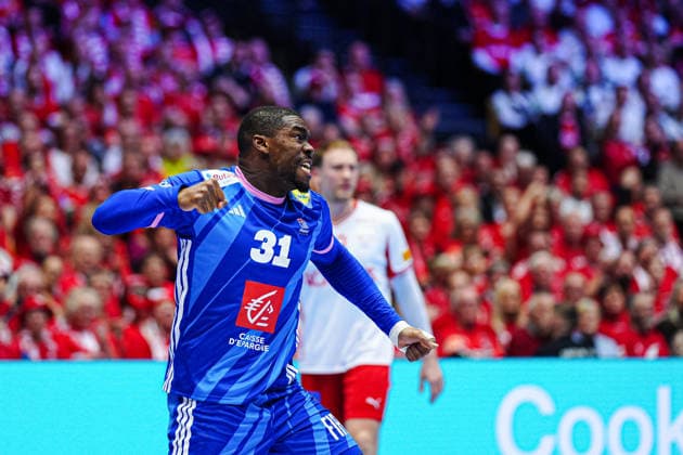 Cheers Dylan Nahi France, 31 DEN, France vs Denmark, Handball, EHF European Championship 2026, Main Round, Matchday 1, 22 01 2026 DEN, France vs Denmark, Handball, EHF European Championship 2026, Main Round, Matchday 1, 22 01 2026 Herning Copyright: xEibner-Pressefoto MarcelxvonxFehrnx EP_MFN