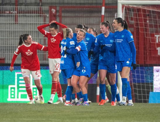 Soccer, Women, Season 2025 2026, Google Pixel Women Bundesliga 15 Matchday , 1 FC Union Berlin Bayer 04 Leverkusen, f l Vanessa Fudalla Leverkusen , Kristin Kögel Leverkusen , Claudia Wenger Leverkusen , Selina Ostermeier Leverkusen , Cheering after goal to 1 1, 23 01 2026, Copyright: xMatthiasxKochx