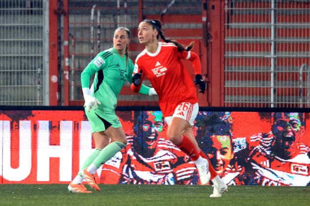 DEU, 2 BL, Frauen, 1 FC Union vs Bayer Leverkusen, 23 01 2026, Stadion Alte Foersterei, Berlin, DEU, 2 BL, Frauen, 1 FC Union vs Bayer Leverkusen, im Bild CARA BOESL 1 FC Union Berlin 1 , Tysiak Amber 1 FC Union Berlin 26 DFL regulations prohibit any use of Photographs as image sequences and or quasi video nordphotoxGmbHx xEngler nph00076