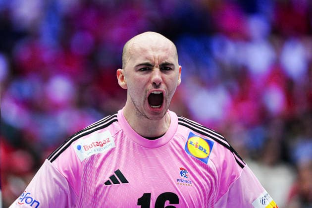 Cheering after Charles Bolzingers save France, 16 DEN, France vs Portugal, Handball, EHF European Championship 2026, Main Round, Matchday 2, 24 01 2026 DEN, France vs Portugal, Handball, EHF European Championship 2026, Main Round, Matchday 2, 24 01 2026 Herning Copyright: xEibner-Pressefoto MarcelxvonxFehrnx EP_MFN