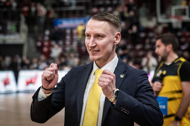 Mikko Riipinen MHP RIESEN Ludwigsburg, Head Coach Jubel, Freude GER, MHP Riesen Ludwigsburg Basketball Loewen Braunschweig, easycredit BBL, Basketball, Bundesliga, 17 Spieltag, Spielzeit 2025 2026, 24 01 2026 GER, MHP Riesen Ludwigsburg Basketball Loewen Braunschweig, easycredit BBL, Basketball, Bundesliga, 17 Spieltag, Spielzeit 2025 2026, 24 01 2026 Ludwigsburg Copyright: xSandyxDinkelackerx EP_SDR