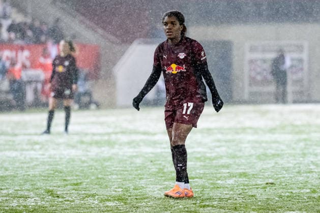 Delice Boboy RB Leipzig, 17 GER, FC Bayern Muenchen Frauen vs RB Leipzig, Football, Google Pixel Frauen Bundesliga, 15 Spieltag, Saison 2025 2026, 25 01 2026 DFL DFB REGULATIONS PROHIBIT ANY USE OF PHOTOGRAPHS as IMAGE SEQUENCES and or QUASI VIDEO GER, FC Bayern Muenchen Frauen vs RB Leipzig, Football, Google Pixel Frauen Bundesliga, 15 Spieltag, Saison 2025 2026, 25 01 2026 Muenchen Copyright: xEibner-Pressefoto HeikexFeinerx EP_HFR