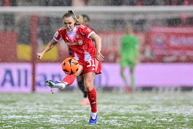 Georgia STANWAY FC Bayern Muenchen, FCB, 31 on the ball, cropped image, single image, action, action, 25 01 2026, Munich Germany , Soccer, Google Pixel Women Bundesliga, FC Bayern Munich RB Leipzig, DFB DFL REGULATIONS PROHIBIT ANY USE OF PHOTOGRAPHS AS IMAGE SEQUENCES AND OR QUASI VIDEO xslx