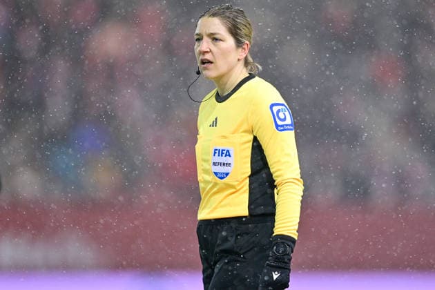 Karoline Wacker Referee, Referee , Single Image, Action, Action, 25 01 2026, Munich Germany , Soccer, Google Pixel Women Bundesliga, FC Bayern Munich RB Leipzig, DFB DFL REGULATIONS PROHIBIT ANY USE OF PHOTOGRAPHS AS IMAGE SEQUENCES AND OR QUASI VIDEO xslx