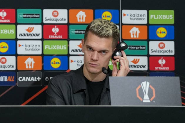 Matthias Ginter SC Freiburg, 28 , France, Football, UEFA Europa League, Matchday 8, League phase, 2025 2026, OSC Lille vs SC Freiburg, 28 01 2026, Press conference of SC Freiburg before the last Europa League match in the league phase, Press conference, Stade Pierre Mauroy, Lille, France, Press conference of SC Freiburg before the last Europa League match in the league phase, Press conference Lille Stade Pierre Mauroy DÃ partements Nord, Hauts de Fra France Copyright: xArnexAmbergx