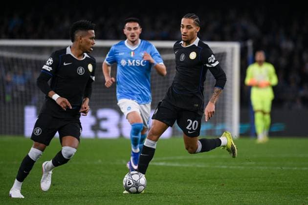 Joao Pedro of Chelsea Football Club runs with the ball Napoli v Chelsea, UEFA Champions League, Group Stage, Football, Diego Armando Maradona Stadium, Naples, Italy - 28 Jan 2026Naples Diego Armando Maradona Stadium Italy EDITORIAL USE ONLY No use with unauthorised audio, video, data, fixture lists, club league logos or live services. Online in-match use limited to 120 images, no video emulation. No use in betting, games or single club league player publications. Copyright: xGiuseppexFama Shutterstockx 16429500ah