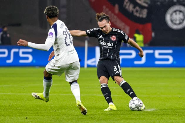 Wilson Odobert Tottenham Hotspur, 28 and Arthur Theate Eintracht Frankfurt, 03 , Germany, Football, UEFA Champions League, Matchday 8, 2025 2026, Eintracht Frankfurt vs Tottenham Hotspur, 28 01 2026, Frankfurt am Main Deutsche Bank Park Germany Copyright: xGrantxHubbsx