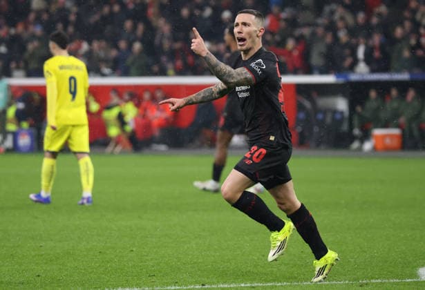 Cheering goal for 3 0 by Alejandro Grimaldo Bayer Leverkusen, 20 GER, Bayer 04 Leverkusen vs Villarreal CF, Football, Champions League, Matchday 8, Season 2025 2026, 28 01 2026 GER, Bayer 04 Leverkusen vs Villarreal CF, Football, Champions League, Matchday 8, Season 2025 2026, 28 01 2026 Leverkusen Copyright: xEibner-Pressefotox xThomasxStoeckerx EP_TSR