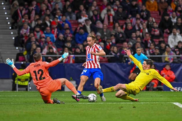 January 29, 2026, Madrid, Madrid, Spain: MARCOS LLORENTE of Atletico de Madrid pases the ball during the Champions League match, league match 8 between ATLETICO DE MADRID and F. K. BODO GLIMT, held on January 28, 2026, at the Riad Air Metropolitano, Madrid, Spain. Madrid Spain - ZUMAc312 20260129_zsp_c312_048 Copyright: xOscarxManuelxSanchezx