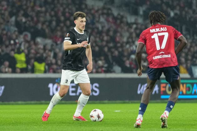 Maximilian Eggestein SC Freiburg, 08 on the ball , France, Football, UEFA Europa League, Matchday 8, League phase, 2025 2026, OSC Lille vs SC Freiburg, 29 01 2026, Stade Pierre Mauroy, Lille, France Lille Stade Pierre Mauroy DÃ partements Nord, Hauts de Fra France Copyright: xArnexAmbergx