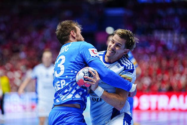 Luka Cindric Croatia, 33 , Bjarki Mar Elisson Iceland, 08 DEN, Iceland vs Croatia, Handball, EHF European Championship 2026, Match for 3rd place, 01 02 2026 DEN, Iceland vs Croatia, Handball, EHF European Championship 2026, Match for 3rd place, 01 02 2026 Herning Copyright: xEibner-Pressefoto MarcelxvonxFehrnx EP_MFN