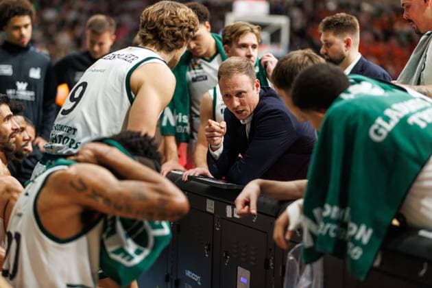 Jacques Schneider Gladiators Trier with his team during timeout, Vet Concept Gladiators Trier vs Alba Berlin, Basketball, easyCredit BBL, Matchday 18, Season 2025 2026, 02 02 2026 Vet Concept Gladiators Trier vs Alba Berlin, Basketball, easyCredit BBL, Matchday 18, Season 2025 2026, 02 02 2026 Copyright: xEibner-Pressefoto AlexanderxNeisx EP_ANS