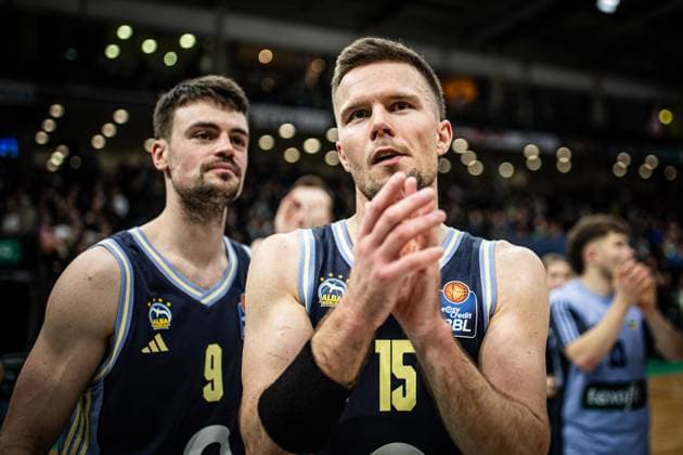 Martin Hermannsson Alba Berlin and Jonas Mattisseck Alba Berlin , Vet Concept Gladiators Trier vs Alba Berlin, Basketball, easyCredit BBL, Matchday 18, Season 2025 2026, 02 02 2026 Vet Concept Gladiators Trier vs Alba Berlin, Basketball, easyCredit BBL, Matchday 18, Season 2025 2026, 02 02 2026 Copyright: xEibner-Pressefoto AlexanderxNeisx EP_ANS