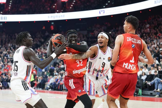 Wenyen Gabriel FC Bayern Basketball, 32 with Mouhamed Faye Paris Basketball, 15 and Lamar Stevens Paris Basketball, 09 , with Oscar da Silva FC Bayern Basketball, 01 , GER, FC Bayern Basketball vs Paris Basketball, Basketball, Euroleague, Matchday 26, Season 2025 2026, 03 02 2026, GER, FC Bayern Basketball vs Paris Basketball, Basketball, Euroleague, Matchday 26, Season 2025 2026, 03 02 2026 Munich Copyright: xEibner-Pressefoto JennixMaulx EP_JML