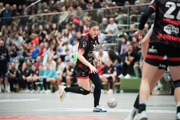 TG Nuertingen vs HSG Freiburg, Handball,2 Alsco Handball Bundesliga Women, Matchday 17, Season 2025 2026, 07 02 2026 Annika Distel TG Nuertingen, 25TGN in full FOkus towards goal TG Nuertingen vs HSG Freiburg, Handball,2 Alsco Handball Bundesliga Women, Matchday 17, Season 2025 2026, 07 02 2026 Copyright: xEibner-Pressefoto DavidexDixGiovx EP_DGI