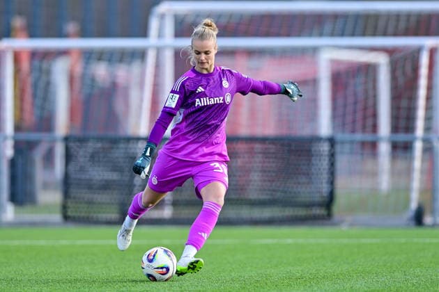 Anna Klink Goalkeeper, Goalkeeper, FCB, 38 on the ball, Crop, Single image, Action, Action, 08 02 2026, Munich Germany , Soccer,2 Women Bundesliga, FC Bayern München II VfL Wolfsburg II, DFB DFL REGULATIONS PROHIBIT ANY USE OF PHOTOGRAPHS AS IMAGE SEQUENCES AND OR QUASI VIDEO xslx