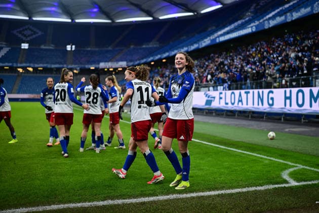 Soccer I Women I Season 2025 2026 I Bundesliga I 17 Matchday I Hamburger SV RB Leipzig I 08 02 2026 Cheers, excitement, enthusiasm, euphoria, joy, happiness, cheerfulness at Lotta Wrede 32, Hamburger SV Hamburg Volkspark, Volksparkstadion, stadium, Volkspark Stadion Hamburg Germany Copyright: xLobeca FelixxSchlikisx