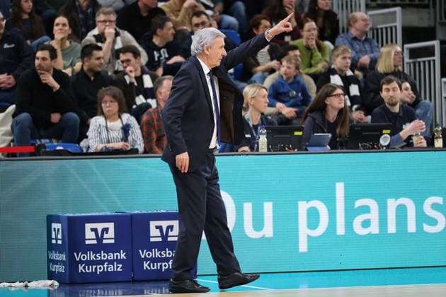 Svetislav Pesic FC Bayern Muenchen, Head Coach gestures GER, BBL, MLP Academics Heidelberg vs FC Bayern Muenchen, easycredit Basketball Bundesliga, 19 Matchday, Season, 2025 2026, 08 02 2026 GER, MLP Academics Heidelberg vs FC Bayern Muenchen, Basketball, easycredit Basketball Bundesliga, 19 Matchday, Season, 2025 2026, 08 02 2026 Heidelberg Copyright: xEibner-Pressefoto JoergxHirschx EP_JHH