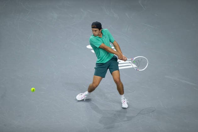 February 8, 2026, Frisco, Texas, USA: ZACHARY SVADJA (USA) returns with a forehand during a menâ€⠢s singles qualifying match at 2026 Nexo Dallas Open at The Ford Center at The Star in Frisco, Texas. Svadja defeated Boyer, 6:3, 5:7, 6:4. Tennis 2026: Dallas Open: Svadja 6:3, 5:7, 6:4 Boyer - ZUMAh193 20260208_zsp_h193_007 Copyright: xDanielxMcGregor-Huyerx