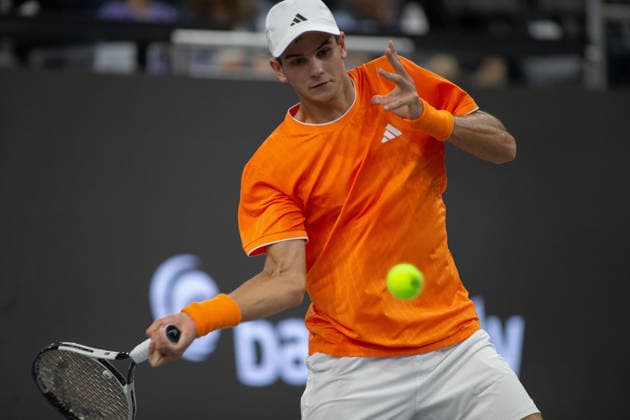 February 8, 2026, Frisco, Texas, USA: MURPHY CASSONE (USA) returns with a forehand during a menâ€⠢s singles qualifying match at 2026 Nexo Dallas Open at The Ford Center at The Star in Frisco, Texas. Svadja defeated Boyer, 6:3, 5:7, 6:4. Jodar defeated Cassone, 7:6, 7:6. Tennis 2026: Dallas Open: Jodar 7:6,7:6 Cassone - ZUMAh193 20260208_zsp_h193_072 Copyright: xDanielxMcGregor-Huyerx