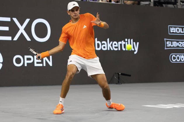 February 8, 2026, Frisco, Texas, USA: RAPHAEL JODAR (ESP) returns with a forehand during a menâ€⠢s singles qualifying match at 2026 Nexo Dallas Open at The Ford Center at The Star in Frisco, Texas. Svadja defeated Boyer, 6:3, 5:7, 6:4. Jodar defeated Cassone, 7:6, 7:6. Frisco USA - ZUMAh193 20260208_zsp_h193_077 Copyright: xDanielxMcGregor-Huyerx