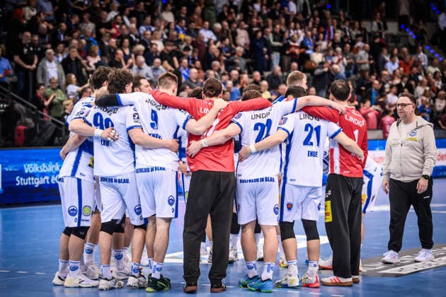 Team spirit, team spirit, team circle After the game is before the game GER, TVB Stuttgart ThSV Eisenach, DAIKIN HBL, Handball, Bundesliga, Matchday 20, Season 2025 2026, 09 02 2026 GER, TVB Stuttgart ThSV Eisenach, DAIKIN HBL, Handball, Bundesliga, Matchday 20, Season 2025 2026, 09 02 2026 Stuttgart Copyright: xSandyxDinkelackerx EP_SDR