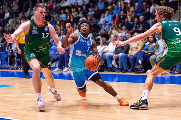 Martin Linssen Gladiators Trier, 12 , Isaiah Swope Frankfurt Skyliners, 01 , Marco Hollersbach Gladiators Trier, 09 GER, Skyliners Frankfurt vs Gladiators Trier, Basketball, Matchday 19, EasyCredit Bundesliga, Season 2025 2026, 11 02 2026 GER, Skyliners Frankfurt vs Gladiators Trier, Basketball, Matchday 19, EasyCredit Bundesliga, Season 2025 2026, 11 02 2026 Frankfurt Main Copyright: xEibner-Pressefoto GeraldxOelze-dexStoppanyx EP_ODS