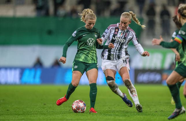 GER, Wolfsburg, VfL Wolfsburg vs Juventus Turin, WomenÂs Champions League, Football, UEFA, Season 2025 2026, AOK Arena, Playoffs, First leg in picture v l Justine Kvaleng Kielland VfL Wolfsburg Women 18 , Amalie Vangsgaard Juventus Turin Women 14 DFB DFL REGULATIONS PROHIBIT ANY USE OF PHOTOGRAPHS AS IMAGE SEQUENCES AND OR QUASI VIDEO, 12 02 2026 Copyright: HMBxMedia HendrikxHamelau