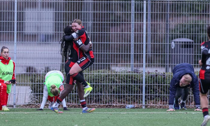 GER, Frankfurt, Eintracht Frankfurt II vs FSV Mainz 05, 2 Frauen Bundesliga, Fußball, DFB, Spielzeit 2025 2026, Stadion am Brentanobad, 17 Spieltag im Bild Mira Arouna Eintracht Frankfurt II 28 scores the 1 0, Jubel, Freude und Emotionen nach dem Tor DFB DFL REGULATIONS PROHIBIT ANY USE OF PHOTOGRAPHS AS IMAGE SEQUENCES AND OR QUASI VIDEO, 15 02 2026 Copyright: HMBxMedia HendrikxHamelau