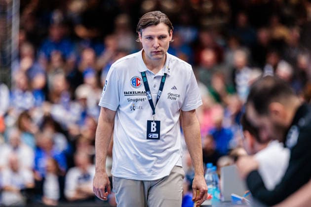 Johannes Sellin HC Erlangen, Coach GER, TBV Lemgo Lippe vs HC Erlangen, Handball, 1 Bundesliga, 21 Matchday, Season 2025 2026, 15 02 2026 GER, TBV Lemgo Lippe vs HC Erlangen, Handball, 1 Bundesliga, 21 Matchday, Season 2025 2026, 15 02 2026 Lemgo Copyright: xEibner-Pressefoto JanxRollingerx EP_JSK