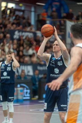Collin Welp Syntainics MBC, 40 throws a free throw for the Syntainics MBC Syntainics MBC vs Rostock Seawolves, Basketball, Basketball Bundesliga, 20 Matchday, Season 2025 2026, 15 02 2026 Syntainics MBC vs Rostock Seawolves, Basketball, Basketball Bundesliga, 20 Matchday, Season 2025 2026, 15 02 2026 Weißenfels Copyright: xEibner-Pressefoto PiaxSchindlerx EP_PSR