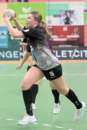 Fabienne Buech SV Union Halle Neustadt, 15 TusSies Metzingen vs SV Union Halle Neustadt, Handball, Alsco HBF, 17 League matchday, Season 2025 2026, 15 02 2026 TusSies Metzingen vs SV Union Halle Neustadt, Handball, Alsco HBF, 17 League matchday, Season 2025 2026, 15 02 2026 Tuebingen Copyright: xEibner-Pressefoto TobiasxBaurx EP_TBR