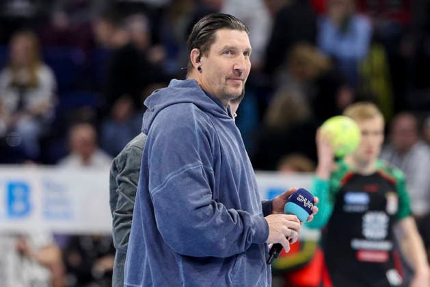 Expert Stefan Kretzschmar DYN looks on, DAIKIN Handball Bundesliga, THW Kiel v SC Magdeburg, Wunderino Arena on February 15, 2026 in Kiel, Germany Photo by Marco Steinbrenner DeFodi Images Expert Stefan Kretzschmar DYN looks on, DAIKIN Handball Bundesliga, THW Kiel v SC Magdeburg, Wunderino Arena, February 15, 2026 in Kiel, Germany Photo by Marco Steinbrenner DeFodi Images