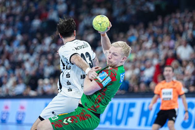Veron Nacinovic THW Kiel, 93 , Magnus Saugstrup SC Magdeburg, 23 GER, THW Kiel vs SC Magdeburg, Handball, 1 Bundesliga, Matchday 21, Season 2025 2026, 15 02 2026 GER, THW Kiel vs SC Magdeburg, Handball, 1 Bundesliga, Matchday 21, Season 2025 2026, 15 02 2026 Kiel Copyright: xEibner-Pressefoto MarcelxvonxFehrnx EP_MFN