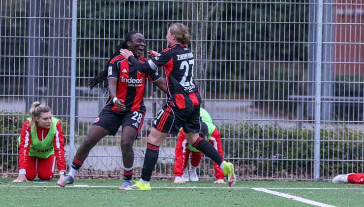GER, Frankfurt, Eintracht Frankfurt II vs FSV Mainz 05, 2 Frauen Bundesliga, Fußball, DFB, Spielzeit 2025 2026, Stadion am Brentanobad, 17 Spieltag im Bild Mira Arouna Eintracht Frankfurt II 28 scores the 1 0, Jubel, Freude und Emotionen nach dem Tor DFB DFL REGULATIONS PROHIBIT ANY USE OF PHOTOGRAPHS AS IMAGE SEQUENCES AND OR QUASI VIDEO, 15 02 2026 Copyright: HMBxMedia HendrikxHamelau