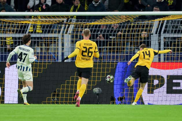 Maximilian Beier Borussia Dortmund scores the goal to make it 2 0 with this shot, UEFA Champions League 2025 26 League Knockout Play off First Leg, Borussia Dortmund v Atalanta BC, BVB Stadion Dortmund on February 17, 2026 in Dortmund, Germany Photo by Marco Steinbrenner DeFodi Images Maximilian Beier Borussia Dortmund scores the goal to make it 2 0 with this shot, UEFA Champions League 2025 26 League Knockout Play off First Leg, Borussia Dortmund v Atalanta BC, BVB Stadion Dortmund, February 17, 2026 in Dortmund, Germany Photo by Marco Steinbrenner DeFodi Images