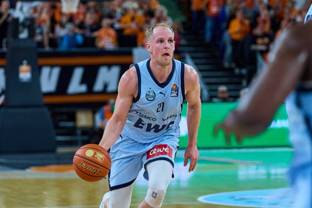 Seth Hinrichs EWE Baskets Oldenburg, 21 GER, ratiopharm ulm vs EWE Baskets Oldenburg, Basketball, Matchday 19, EasyCredit BBL, Season 2025 2026, 18 02 2026 GER, ratiopharm ulm vs EWE Baskets Oldenburg, Basketball, Matchday 19, EasyCredit BBL, Season 2025 2026, 18 02 2026 New Ulm Copyright: xEibner-Pressefoto GeraldxOelze-dexStoppanyx EP_ODS