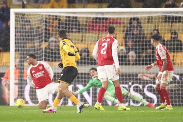 Andre of Wolverhampton Wanderers shoots wide of the post Wolverhampton Wanderers v Arsenal, Premier League, Football, Molineux, Wolverhampton, UK - 18 Feb 2026Wolverhampton Molineux United Kingdom EDITORIAL USE ONLY No use with unauthorised audio, video, data, fixture lists, club league logos or live services. Online in-match use limited to 120 images, no video emulation. No use in betting, games or single club league player publications. Copyright: xRyanxBrowne Shutterstockx 16660426cc