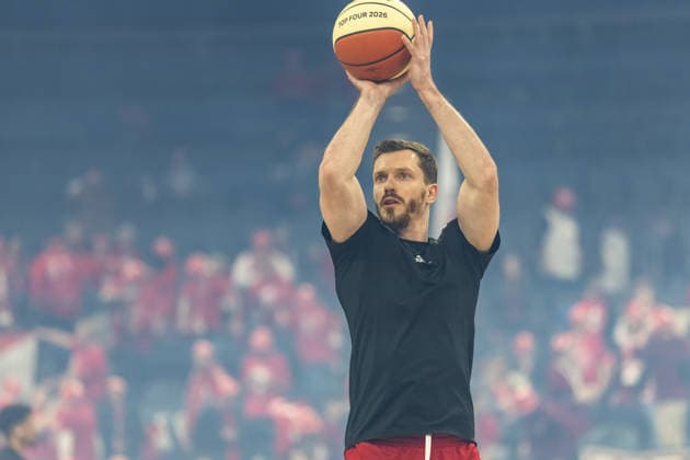 GER, BMW Top Four, Basketball BBL Cup, semi-final, FC Bayern München Basketball BMA365 Bamberg Baskets 21 02 2026, SAP Garden, Munich, GER, BMW Top Four, Basketball BBL Cup, semi-final, FC Bayern München Basketball BMA365 Bamberg Baskets Andreas Obst FC Bayern München Basketball 13 Photo Alexander Trienitz Munich SAP Garden Bayern Germany