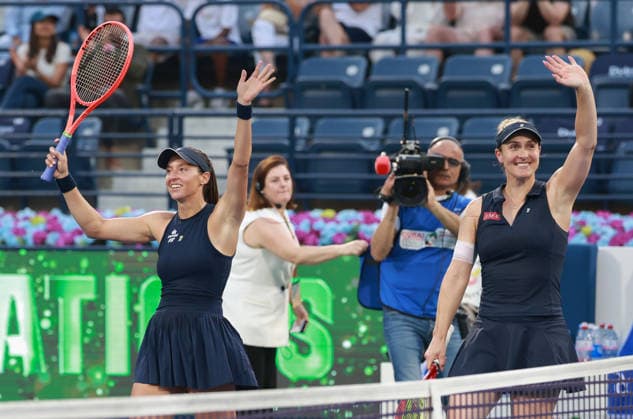 Gabriela Dabrowski, Luisa Stefani cheers after winning, cheers, joy, emotion, womens doubles, women s doubles, final, final, Dubai Duty Free Tennis Championships, Dubai, U A E Copyright: xJuergenxHasenkopfx